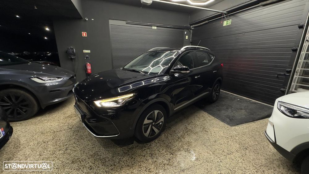 MG ZS EV 50.3 kWh Luxury - 8