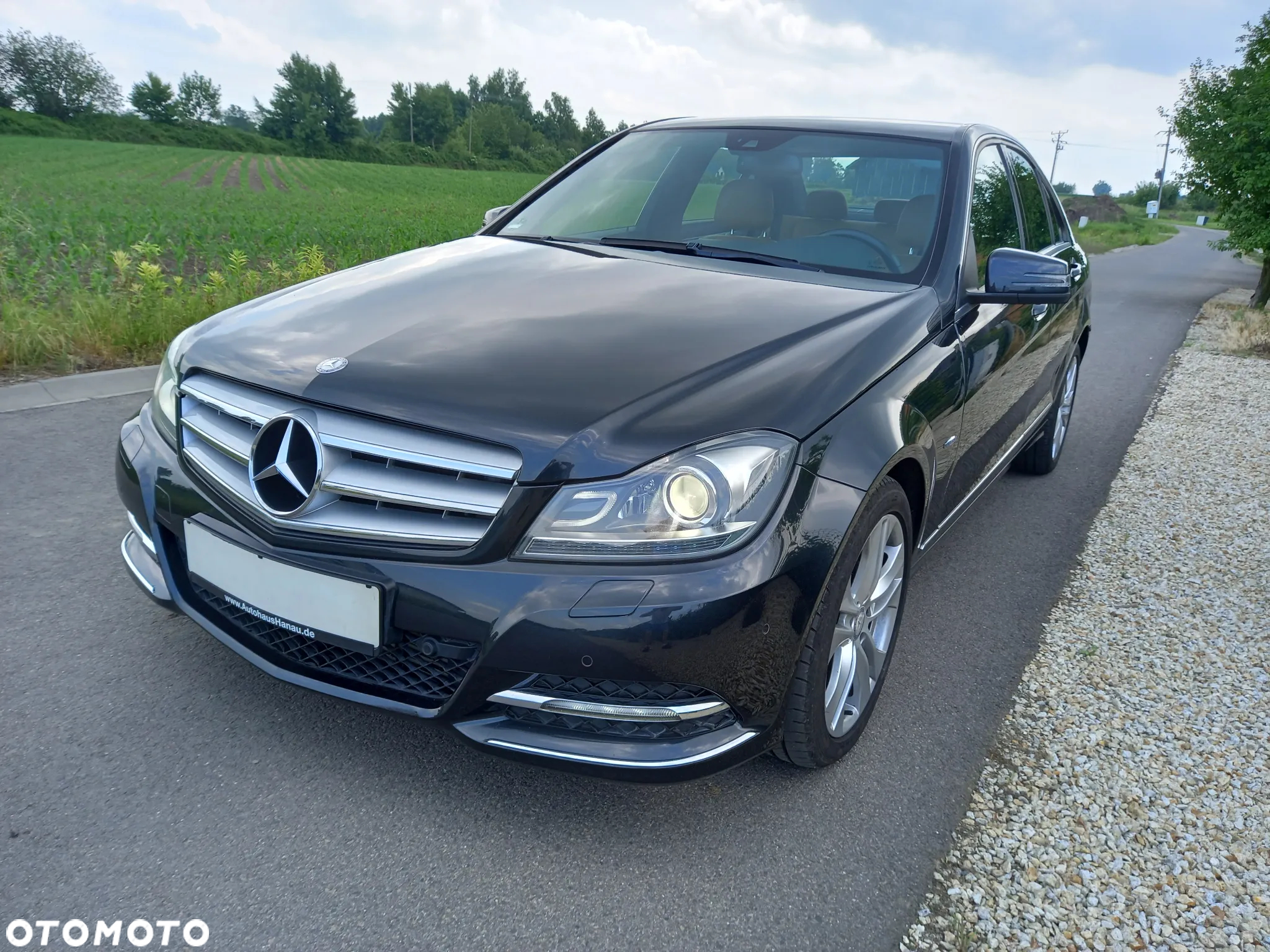 Mercedes-Benz Klasa C 250 CGI BlueEff Avantgarde - 12