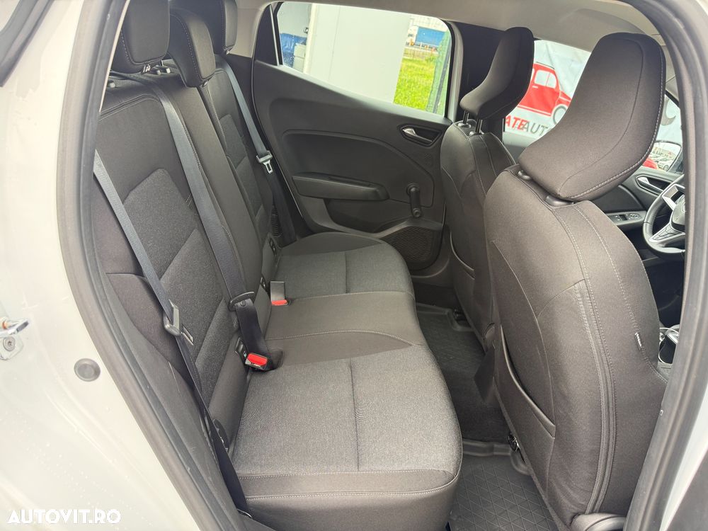 Renault Clio V E-Tech 145 Techno - 8