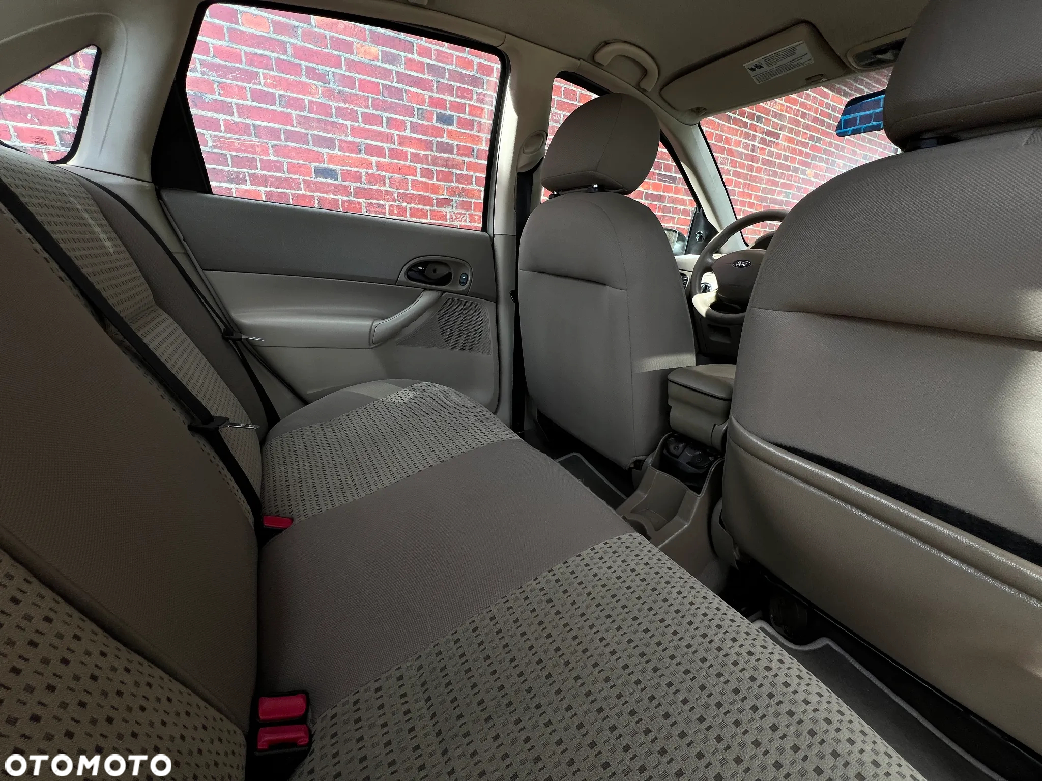 Ford Focus - 18