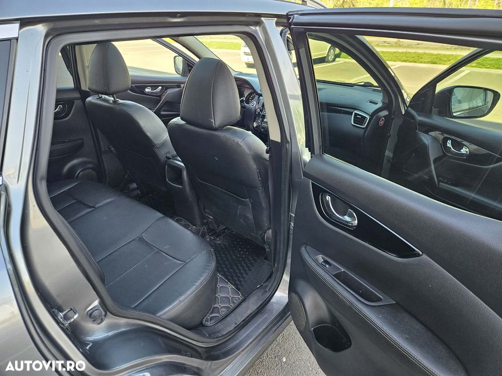 Nissan Qashqai 1.5 DCI TEKNA - 10