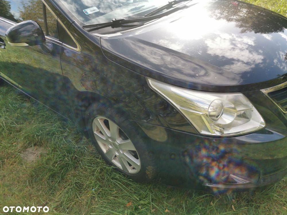 Toyota Avensis 2.0 D-4D Sol - 9