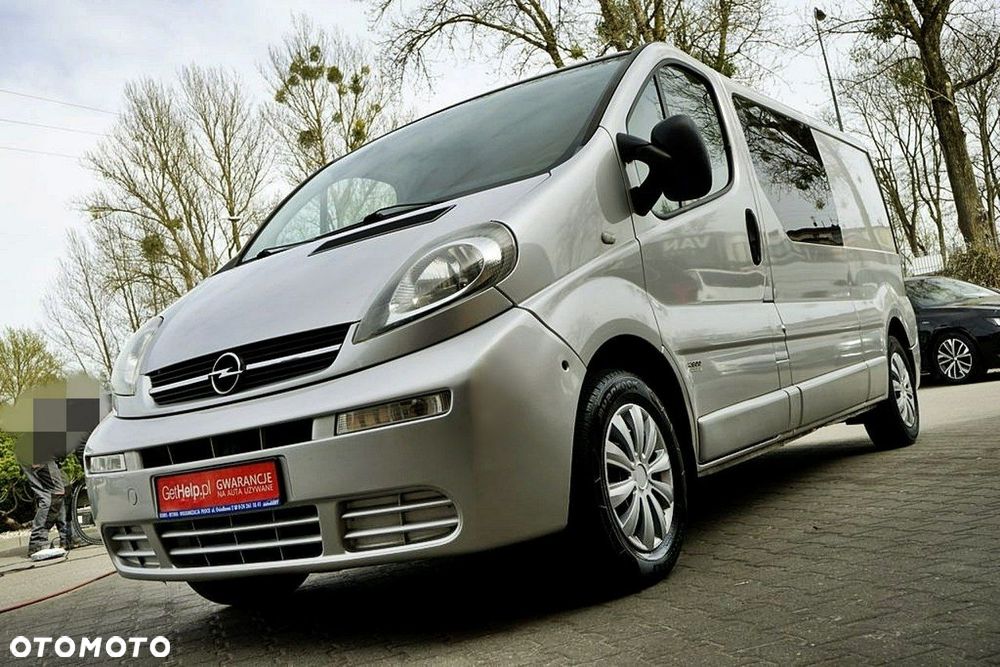Opel Vivaro - 1