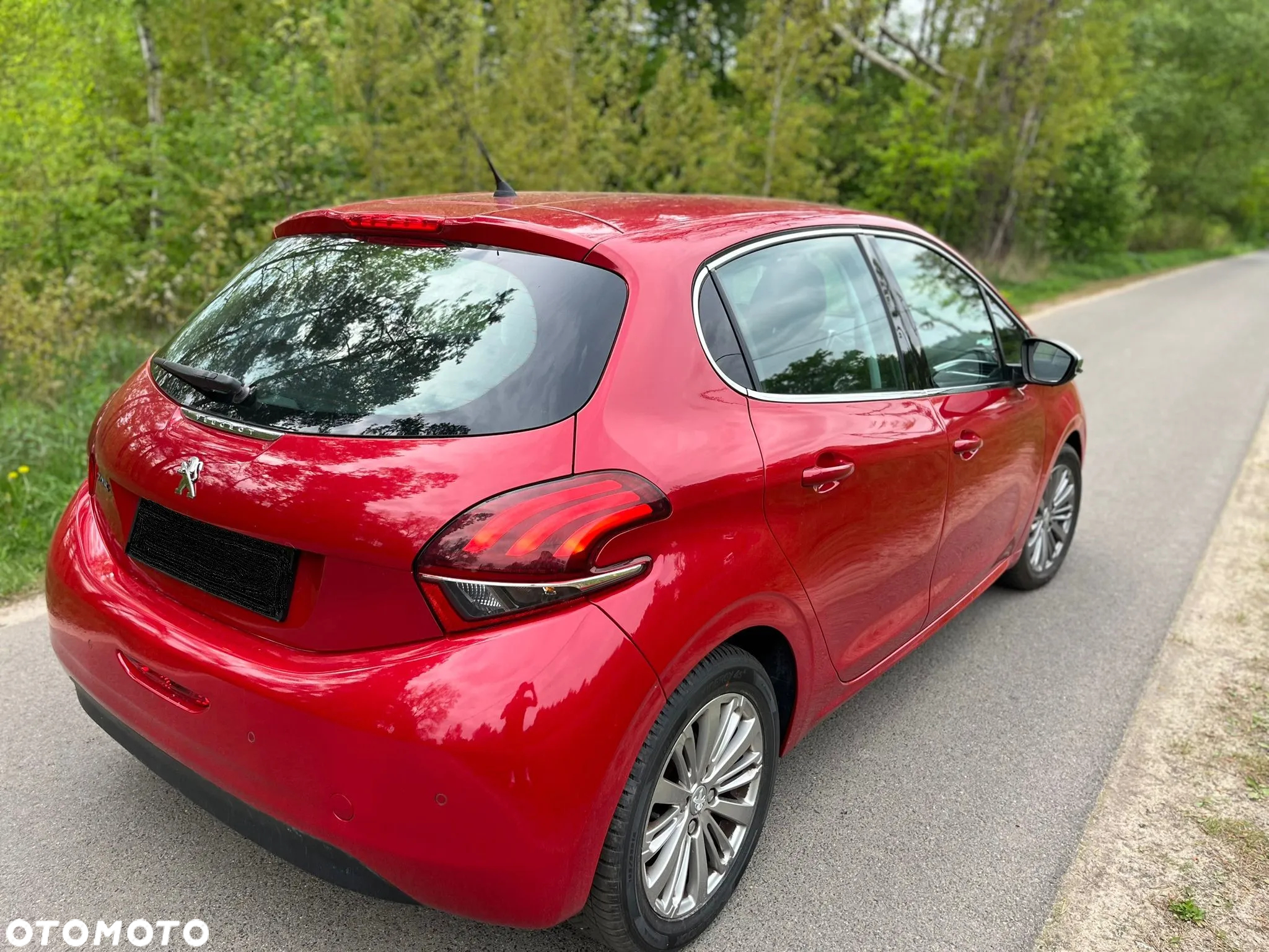 Peugeot 208 1.2 PureTech Active S&S ETG5 - 4