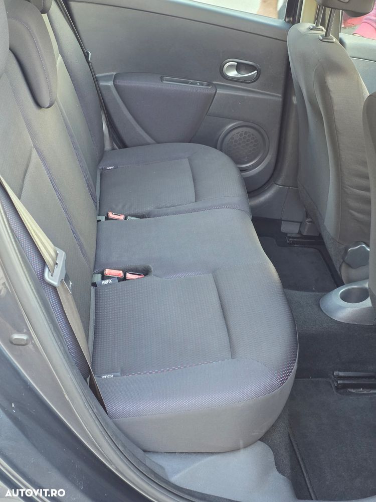 Renault Clio 1.6 16V 130 Gordini - 8