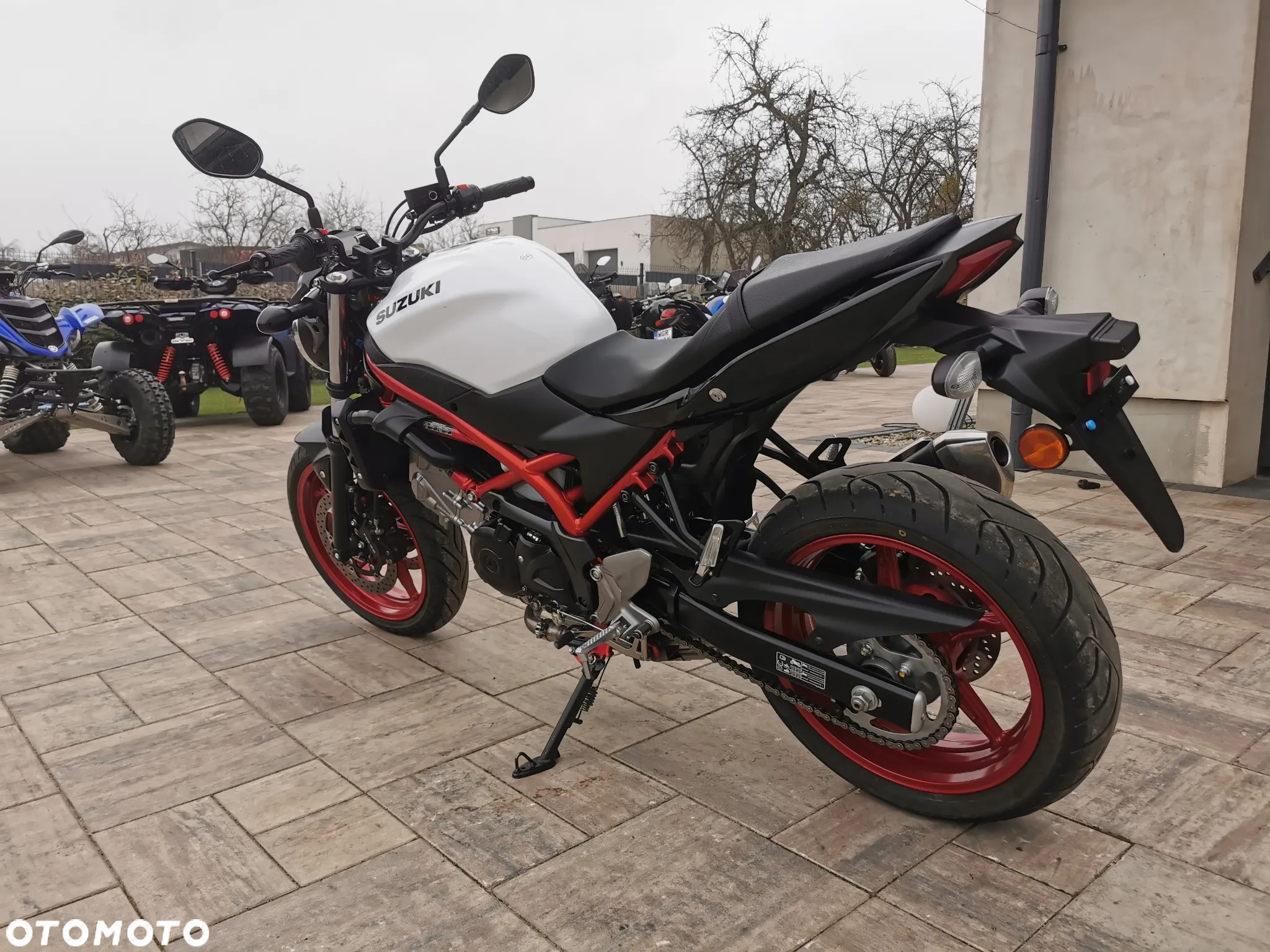 Suzuki SV - 6