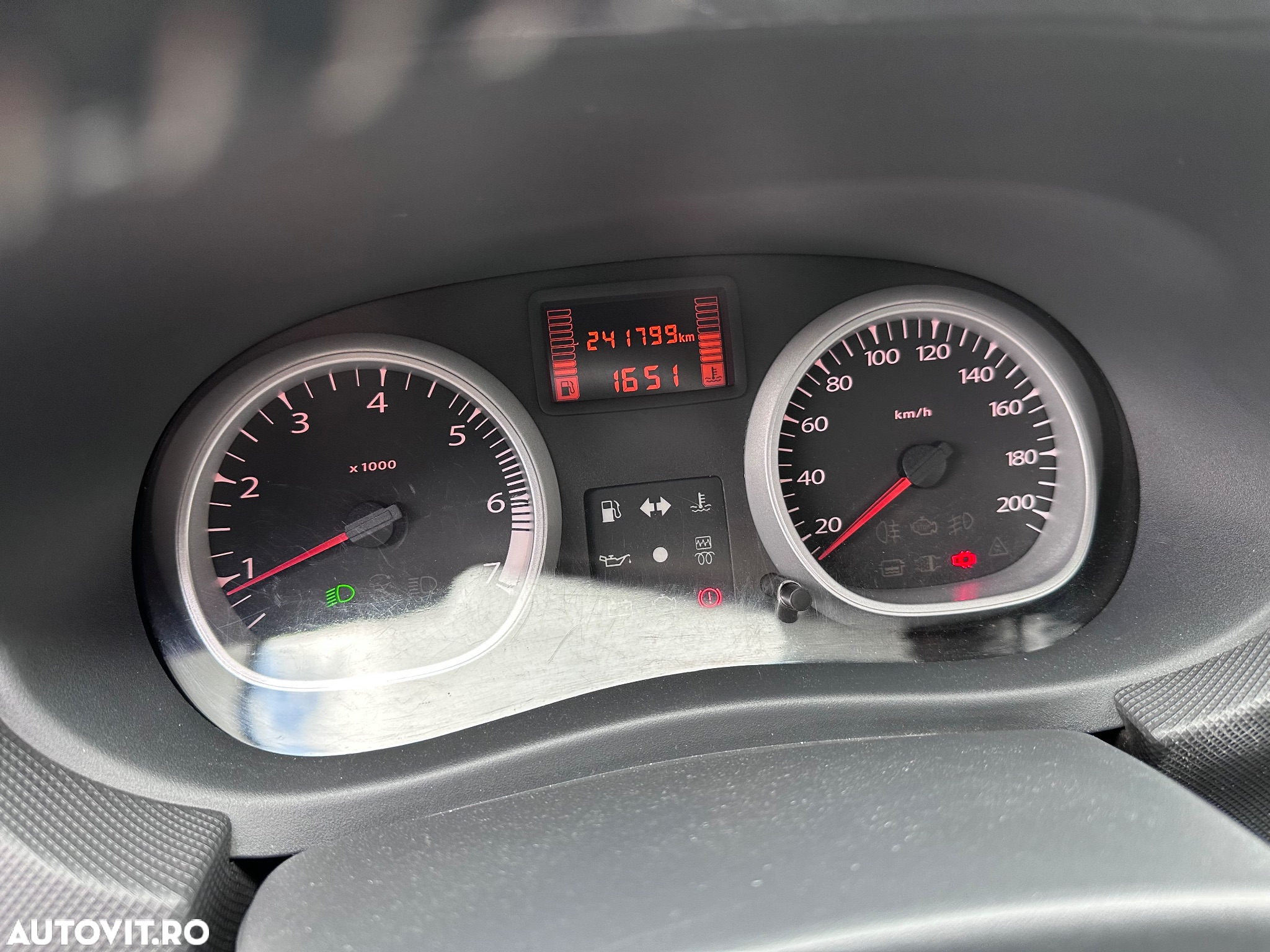 Dacia Duster dCi 110 FAP 4x2 Prestige - 18