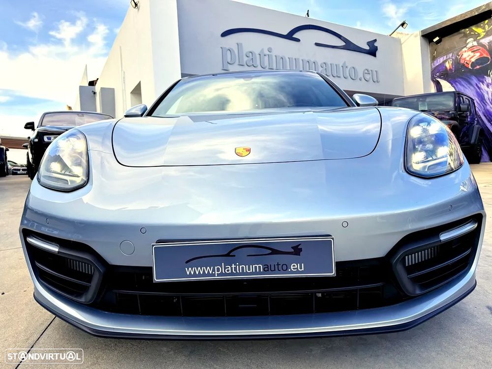 Porsche Panamera 4 E-Hybrid Platinum Edition - 59