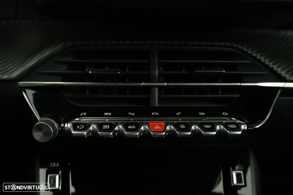 Peugeot 2008 1.2 PureTech Allure Pack EAT8 - 13
