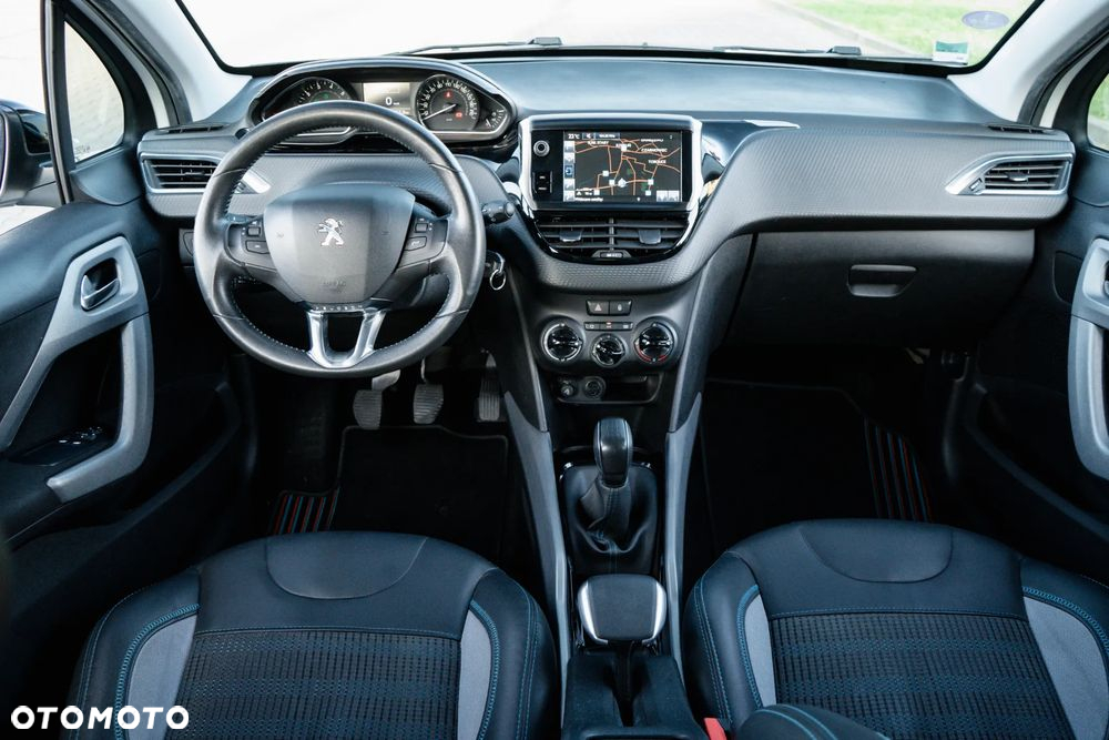 Peugeot 2008 PureTech 110 Stop&Start Allure - 14