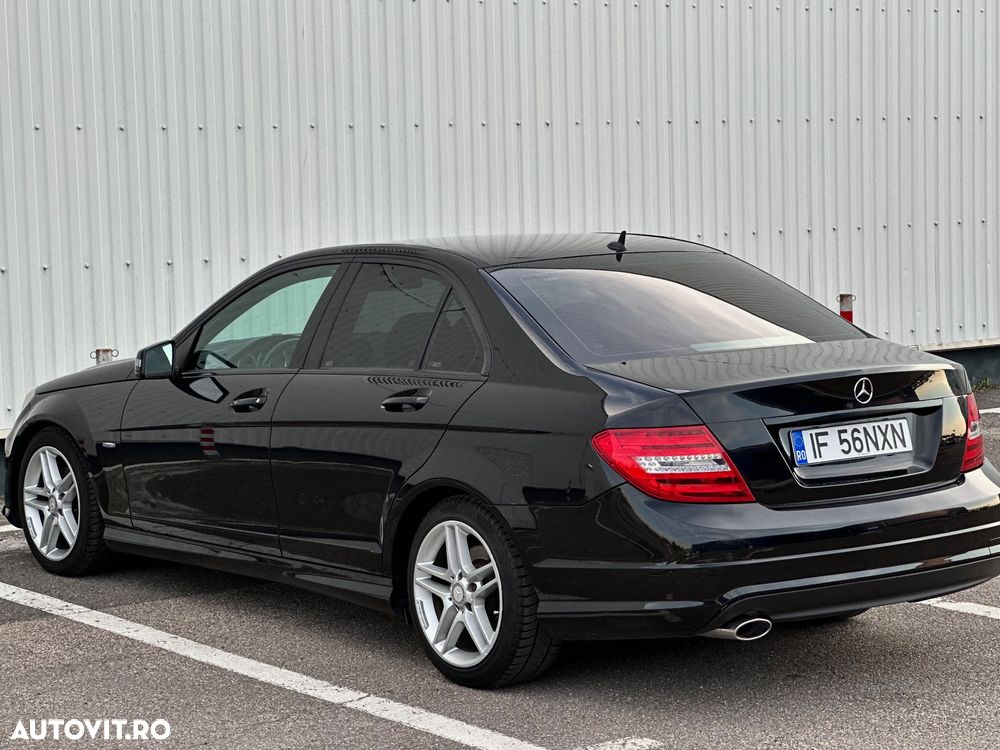 Mercedes-Benz C 220 d 4MATIC Aut. - 4