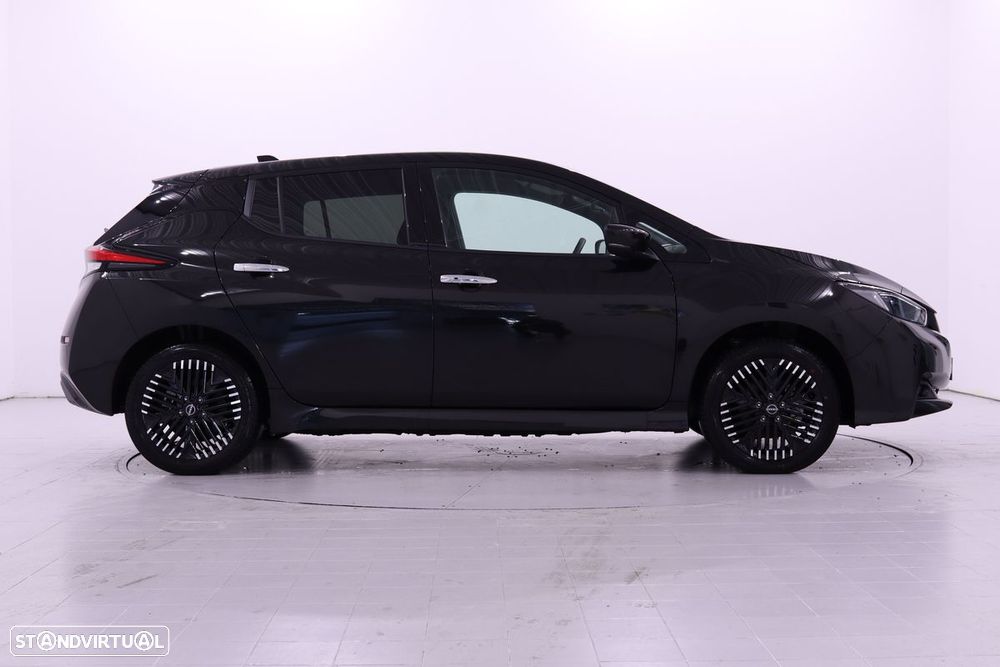 Nissan Leaf - 8
