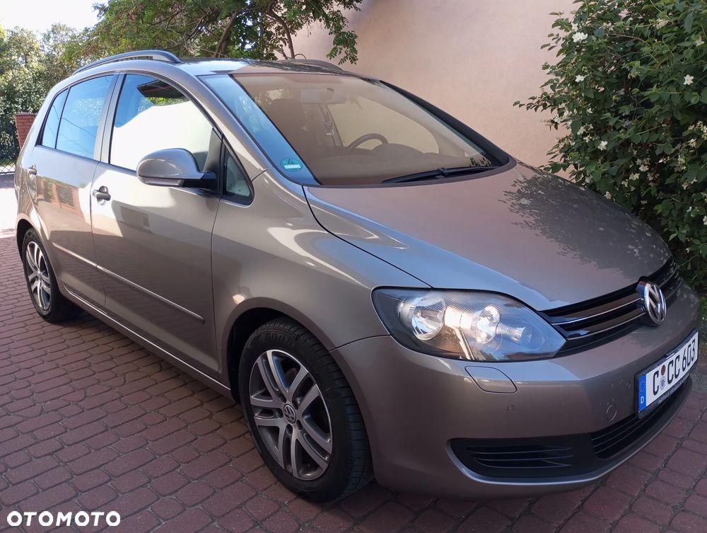 Volkswagen Golf Plus - 10