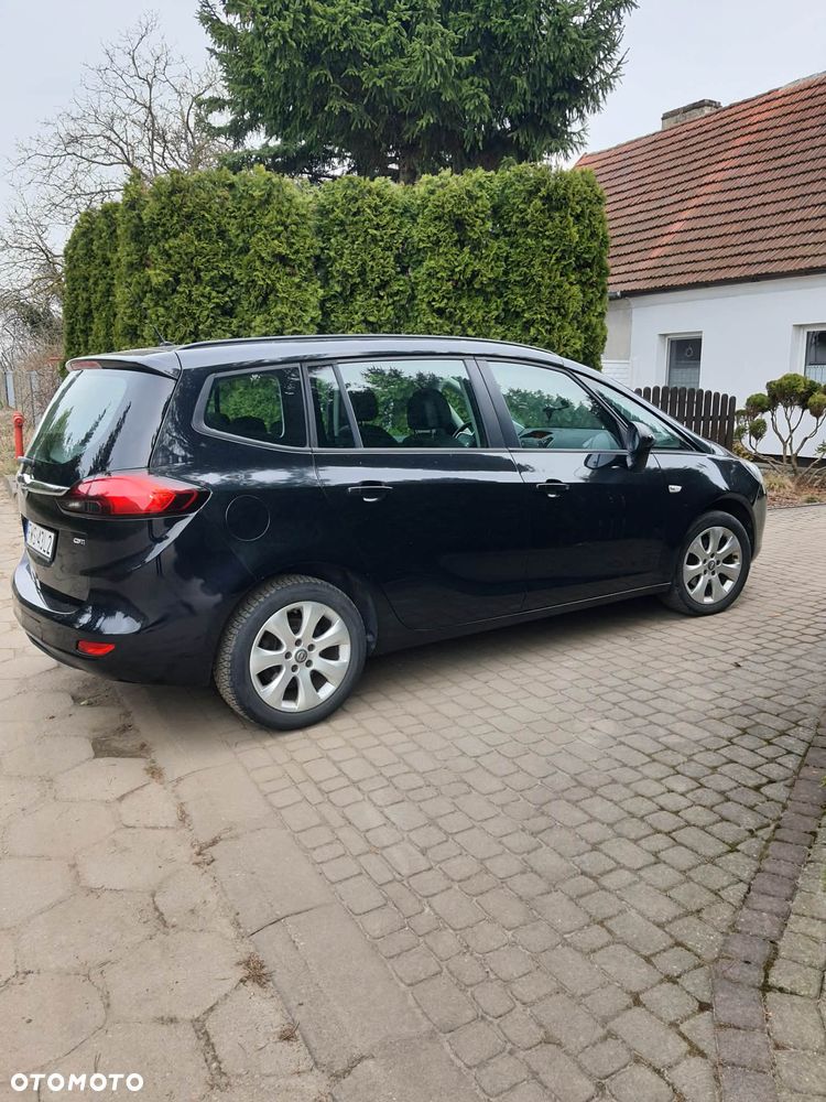Opel Zafira Tourer 2.0 CDTI Active - 3