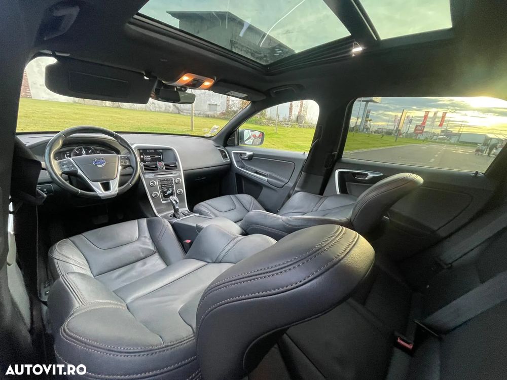 Volvo XC 60 D4 Geartronic Momentum - 17