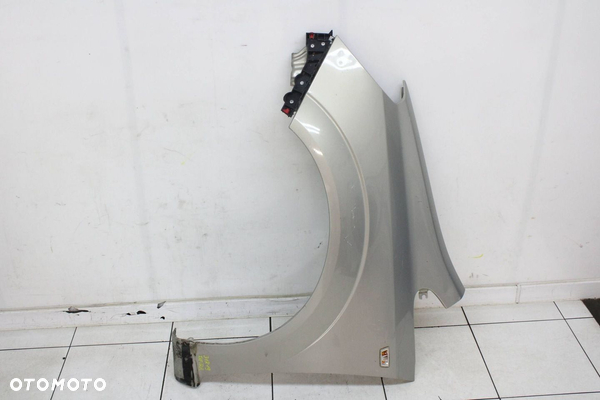 OPEL ZAFIRA B 05R- BŁOTNIK LEWY PRZÓD PRZEDNI Z167