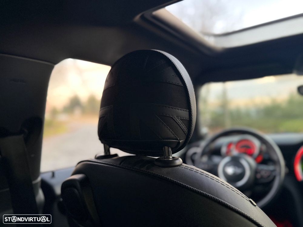 MINI 3 Portas Cooper SD Sport Aut. - 10