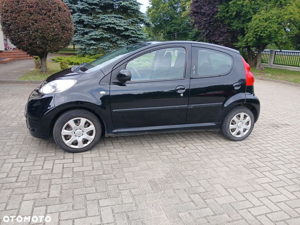 Peugeot 107 1.0 Urban Move - 1