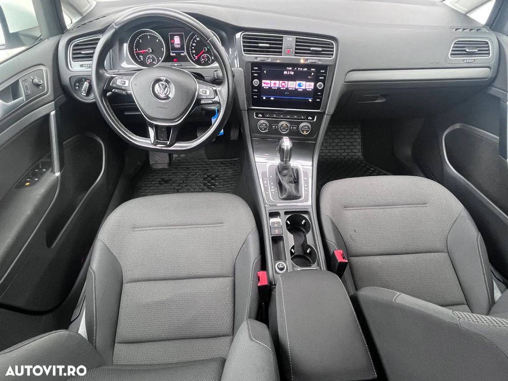 Volkswagen Golf 1.6 TDI DSG Comfortline - 6
