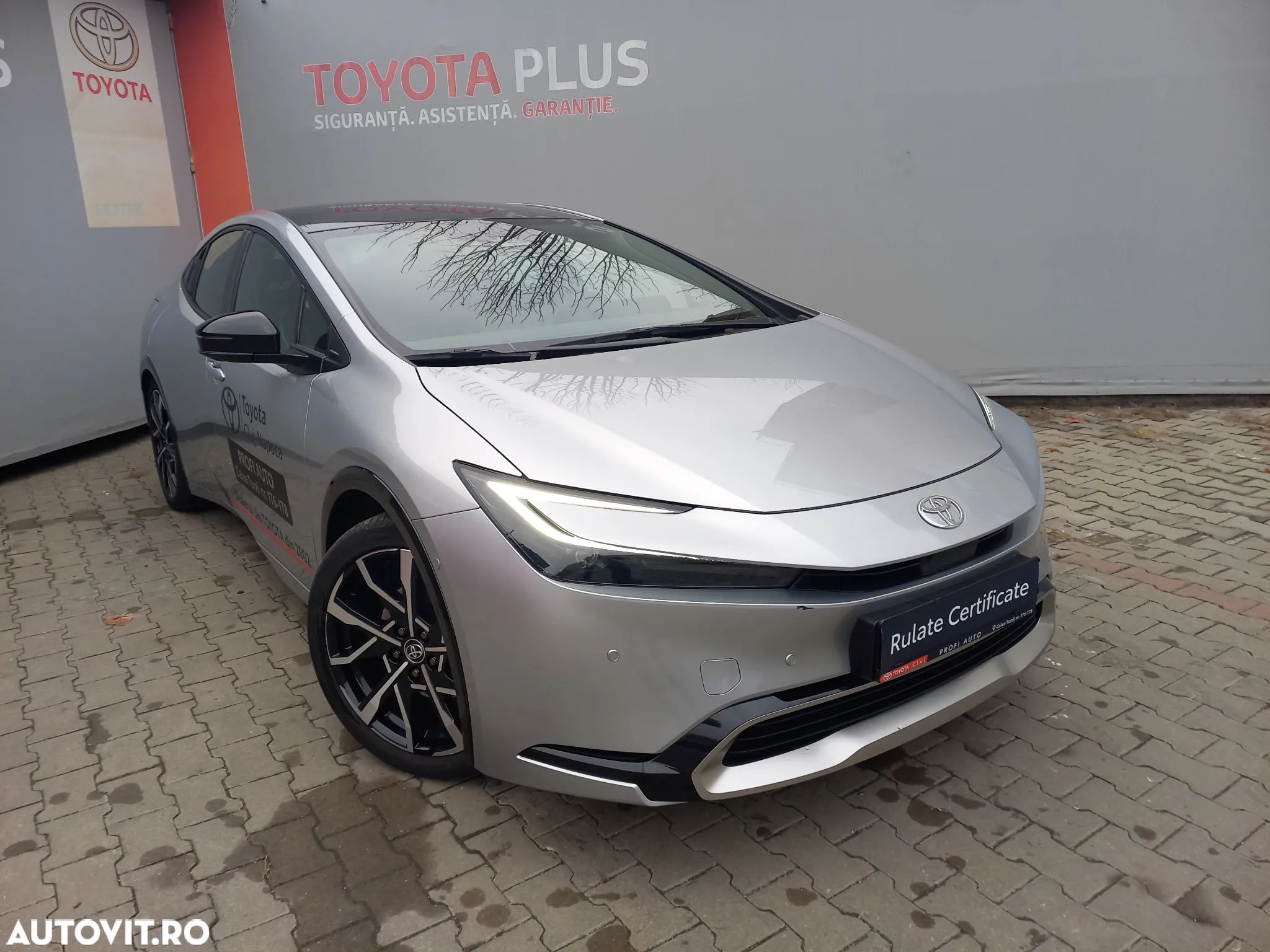 Toyota Prius - 1