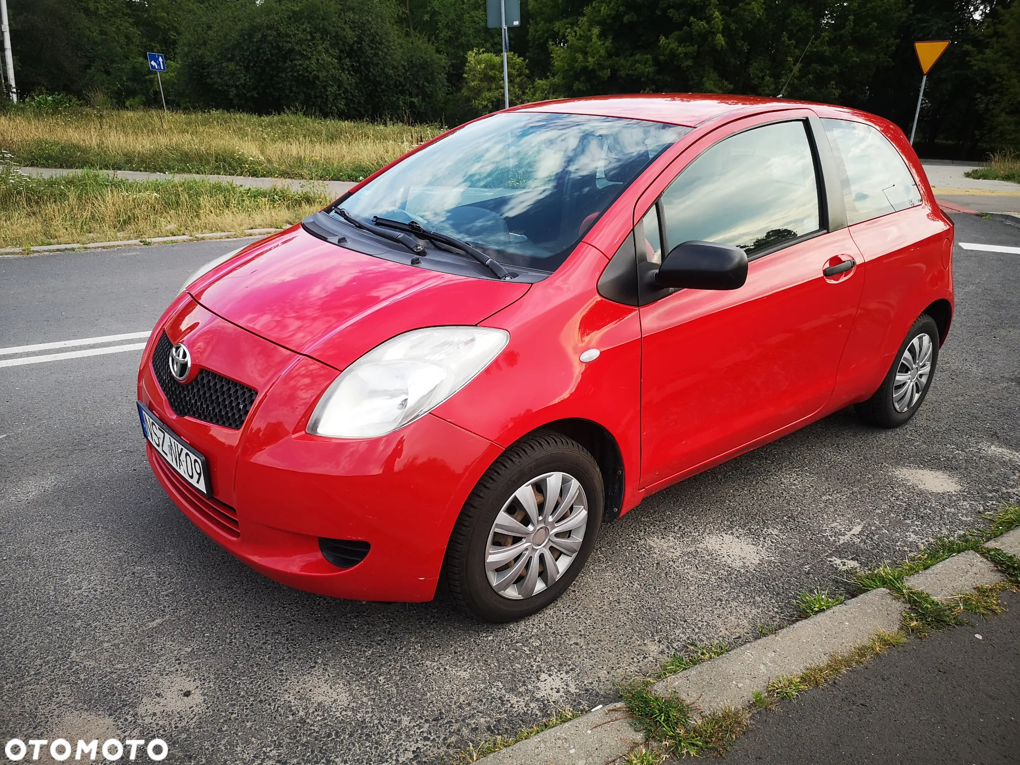 Toyota Yaris 1.0 Terra A/C - 3