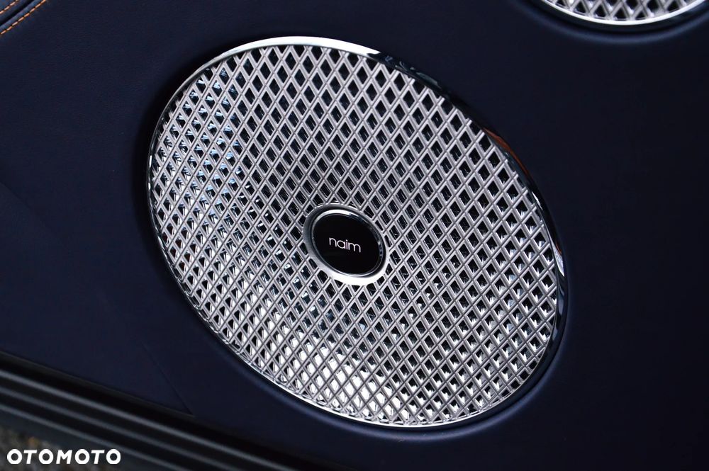 Bentley Bentayga V8 - 25