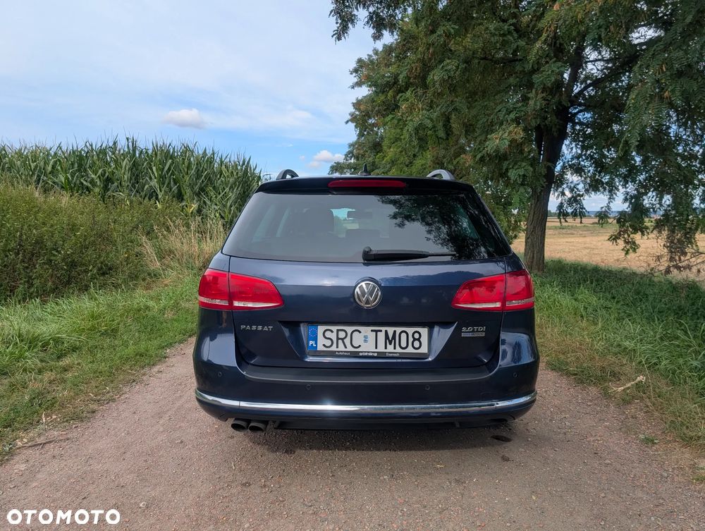 Volkswagen Passat 2.0 TDI Comfortline - 7