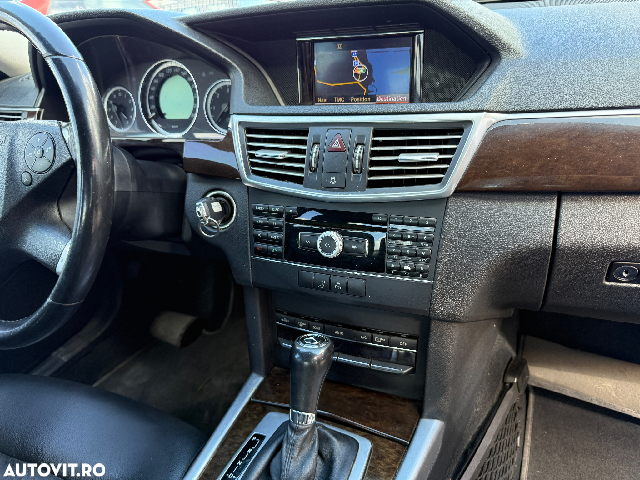 Mercedes-Benz E 200 CDI 7G-TRONIC Elegance - 4