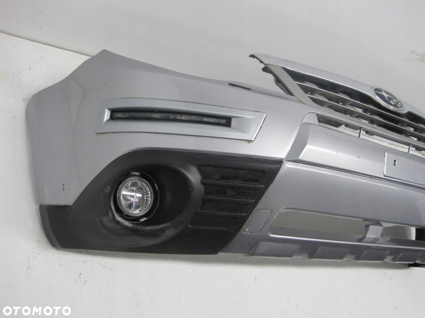 Zderzak SUBARU FORESTER III XENON 12R LED PRZEDNI - 6