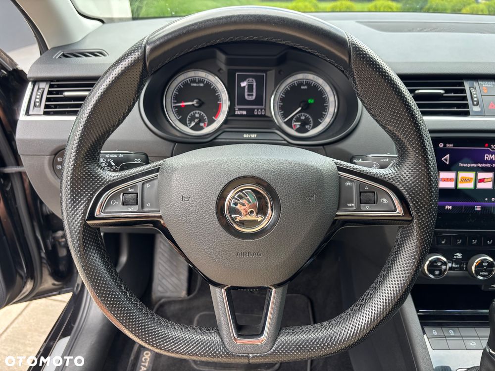 Skoda Octavia - 22