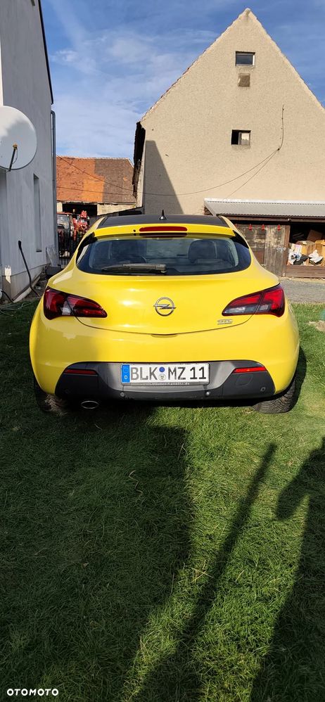 Opel Astra 1.6 Turbo Cosmo - 8