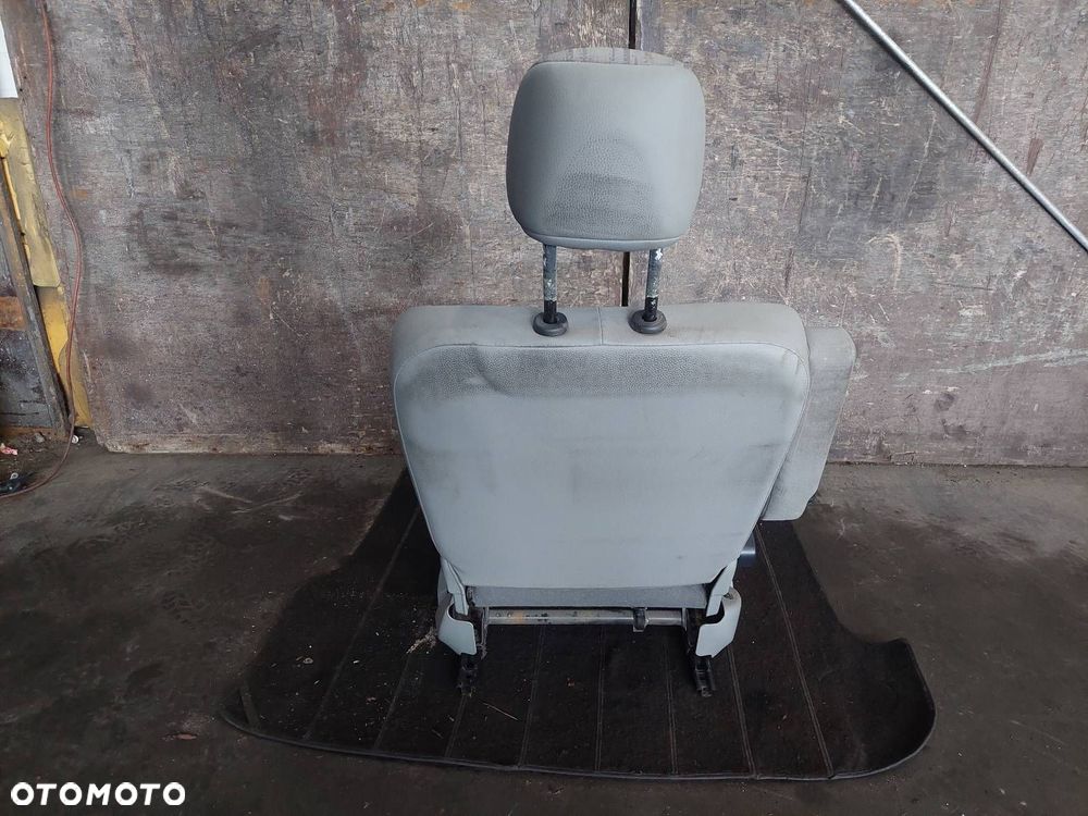 FOTEL LEWY PRZÓD KIEROWCY PODSTAWA PODŁOKIETNIK PRIMASTAR I TRAFIC VIVARO - 5