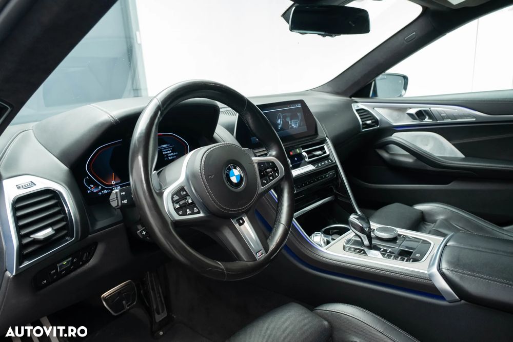 BMW M8 M850i xDrive AT - 23