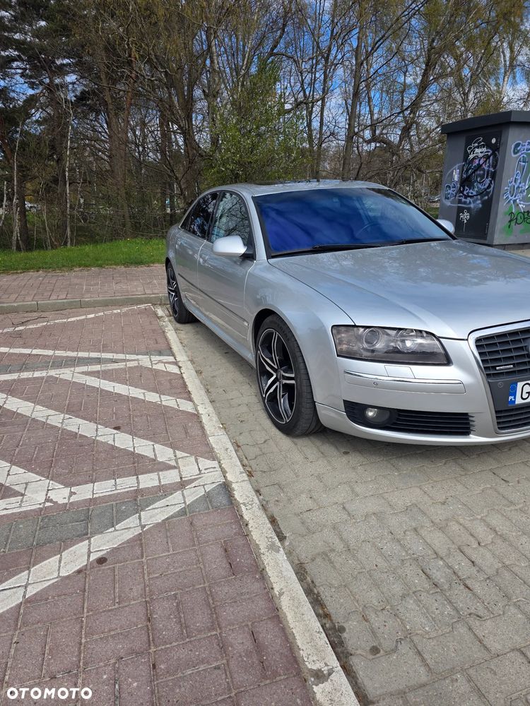 Audi A8 4.2 FSI Quattro - 3