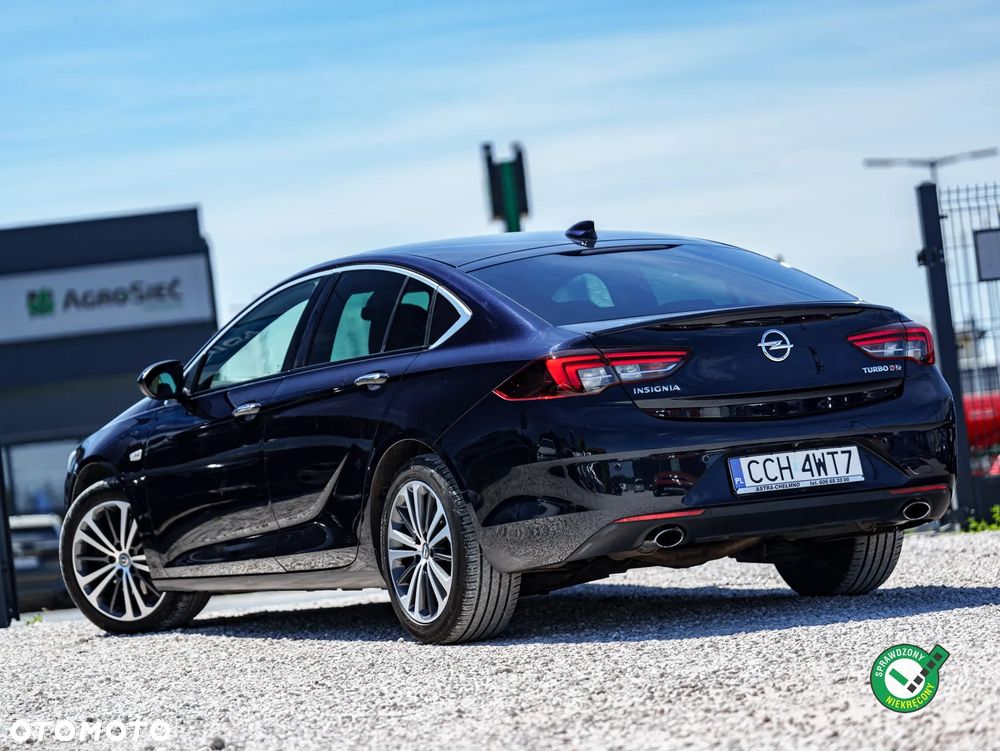Opel Insignia 2.0 BiTrb D 4x4 Automatik Exclusive - 3