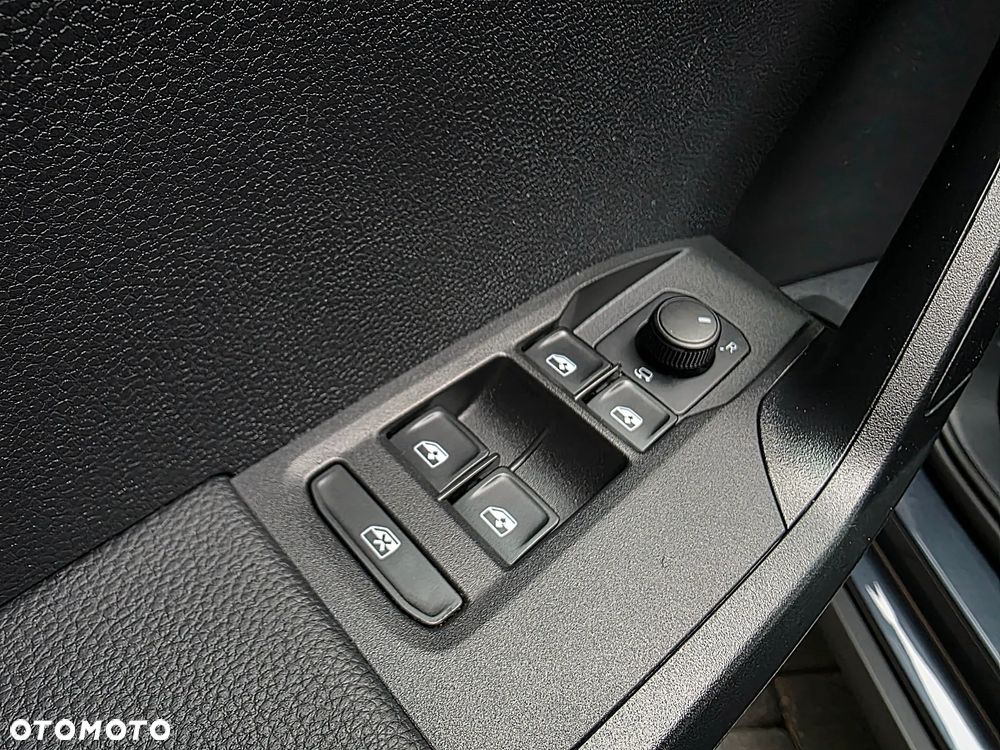 Seat Arona 1.0 Eco TSI Style - 19
