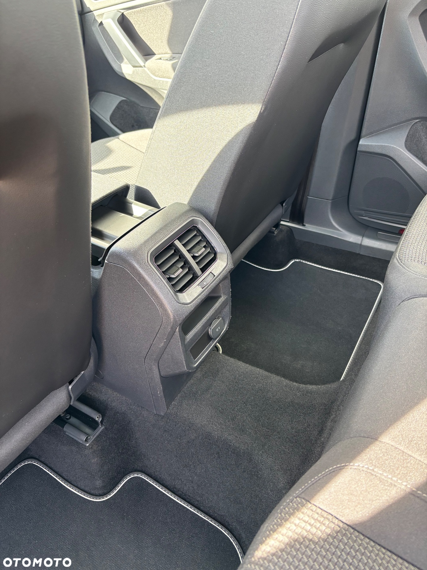 Volkswagen Tiguan 1.5 TSI EVO Trendline - 5