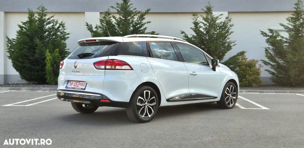 Renault Clio - 8