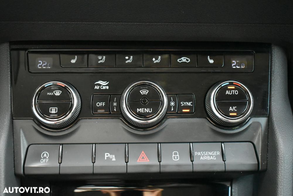 Skoda Karoq 1.5 TSI DSG Style - 22