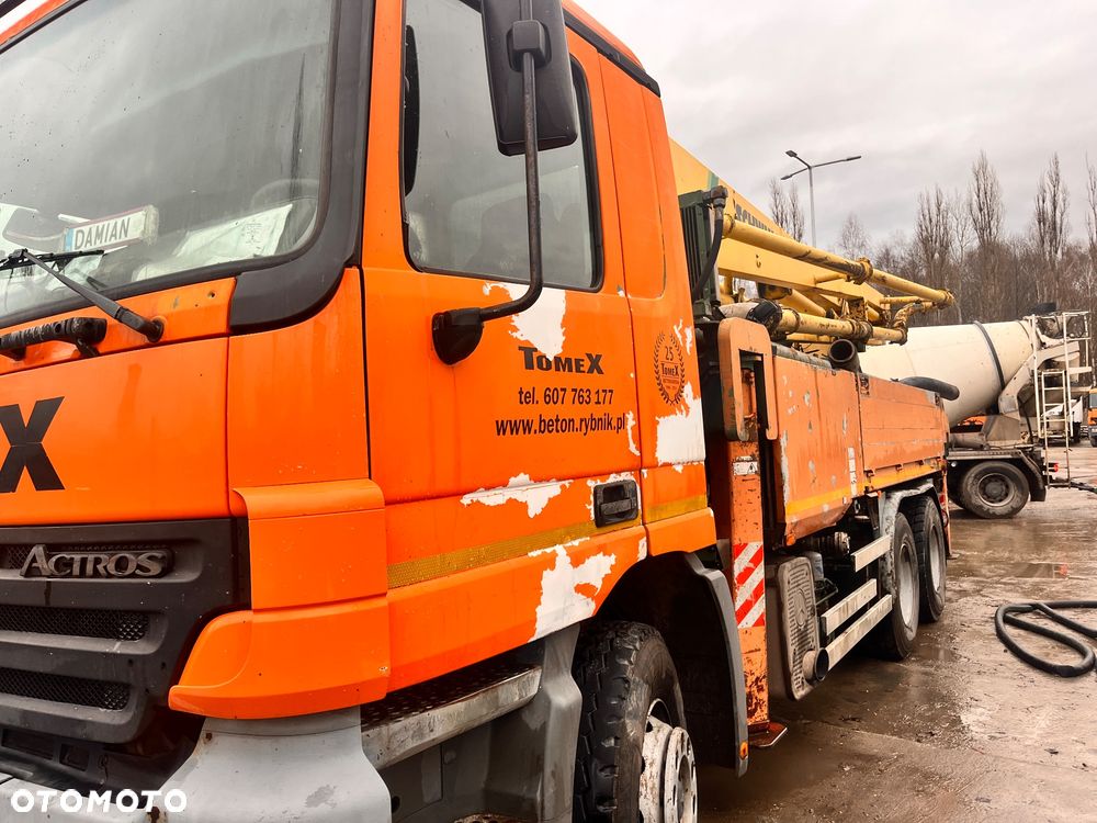 Mercedes-Benz Actros - 2