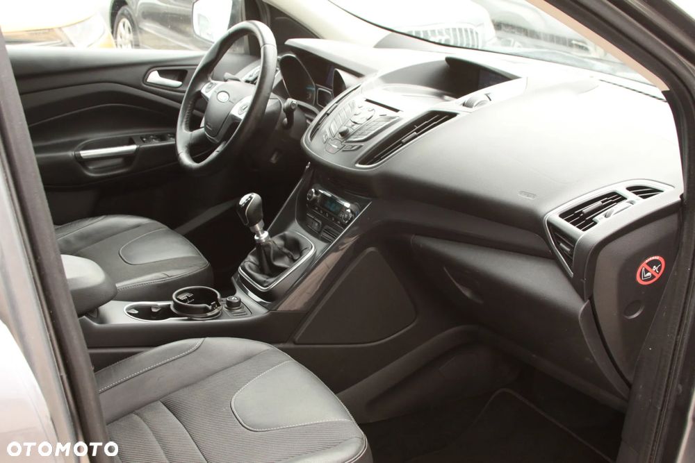 Ford Kuga 2.0 TDCi Titanium - 15