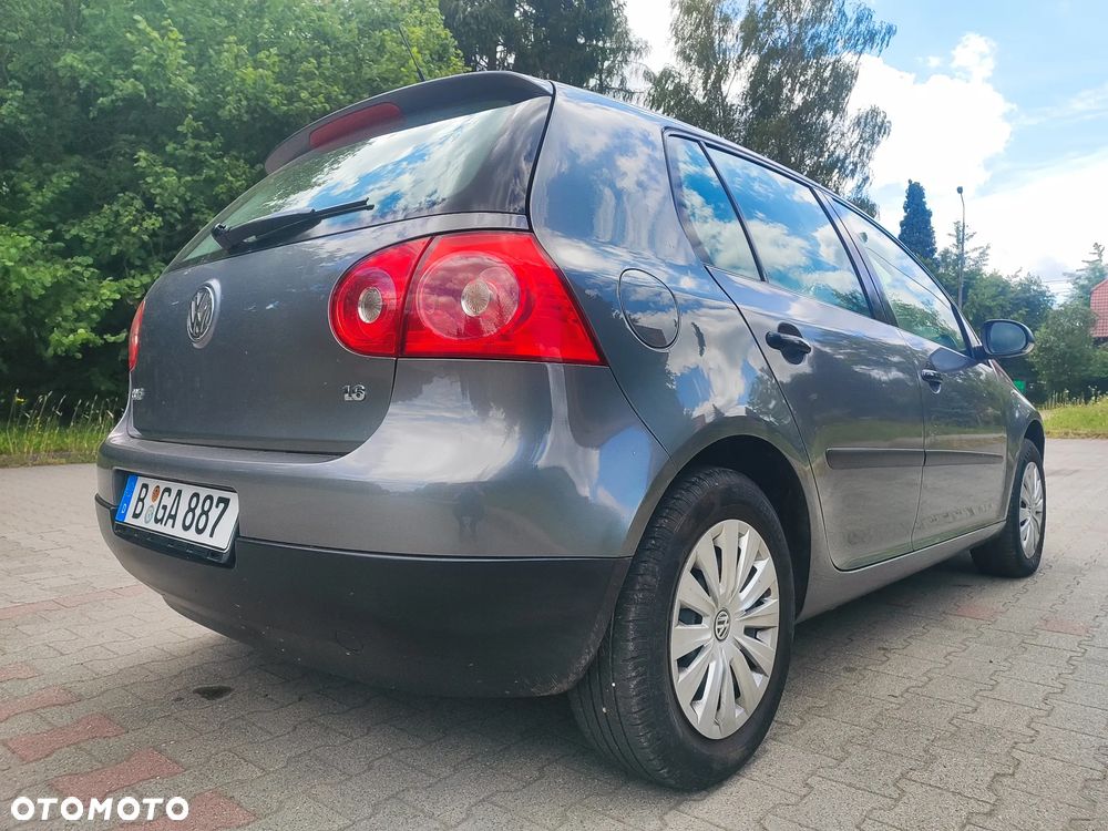 Volkswagen Golf 1.6 Edition - 11
