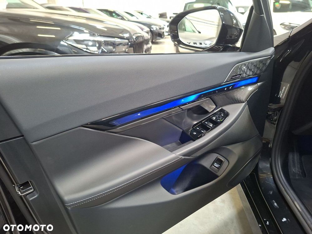 BMW Seria 5 - 12