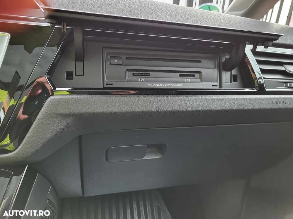 Volkswagen Touran 2.0 TDI Highline - 19