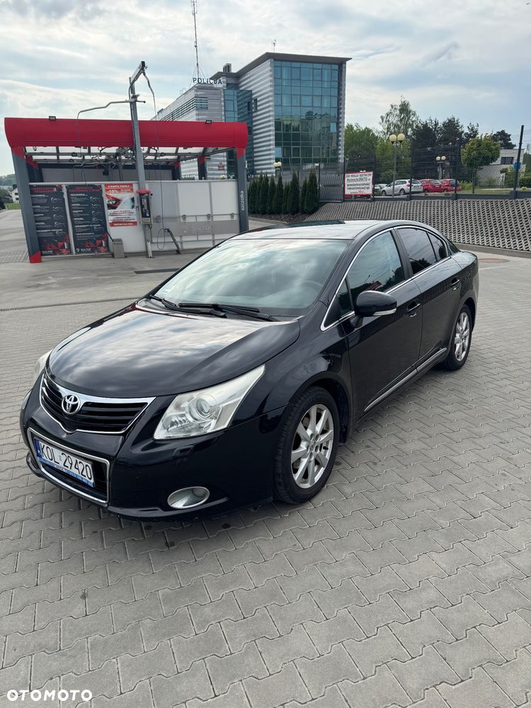 Toyota Avensis 1.8 Sol plus - 1