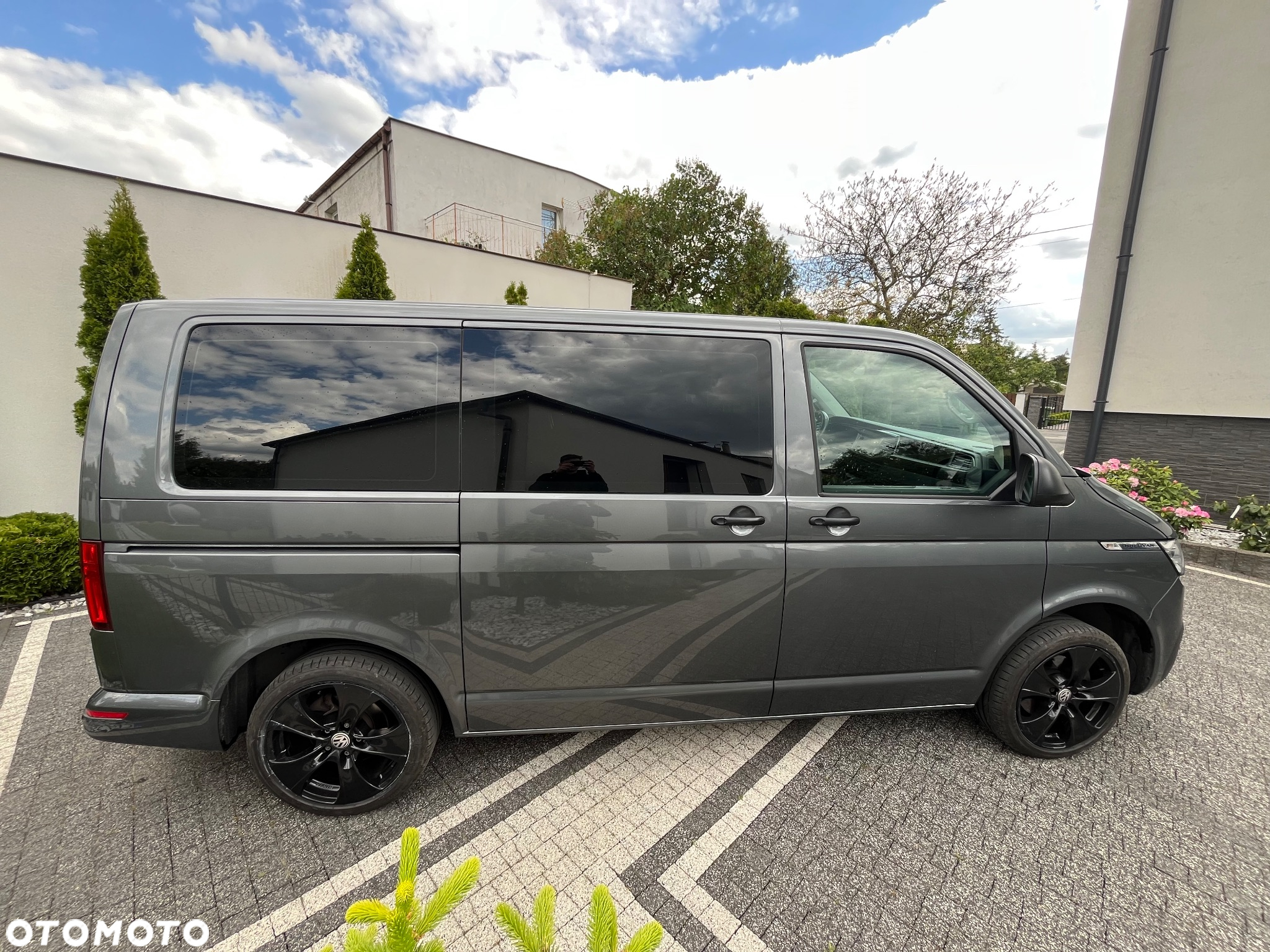 Volkswagen Multivan 6.1 2.0 TDI L1 Trendline DSG - 12