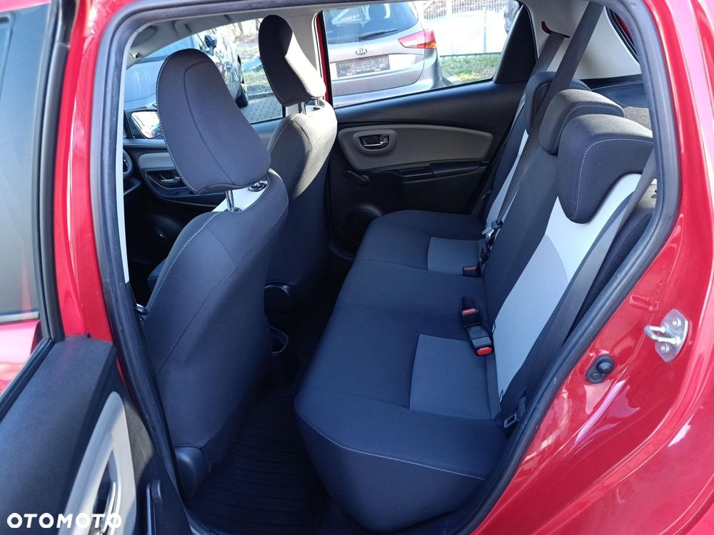 Toyota Yaris 1.5 Premium CVT - 22