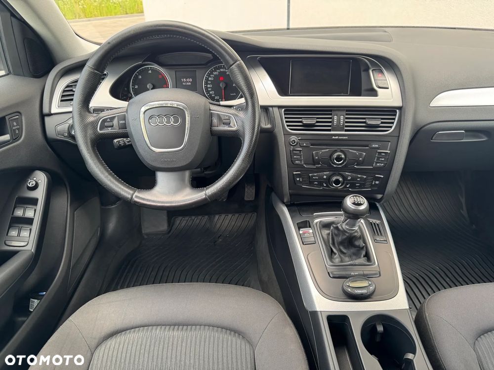 Audi A4 Avant 2.0 TDI e DPF Attraction - 38