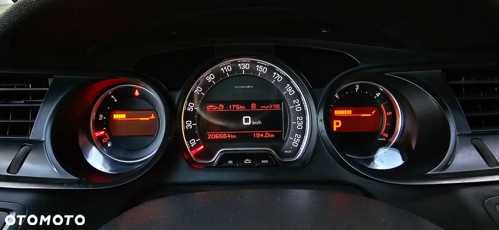 Citroën C5 HDi 135 Automatik Exclusive - 32