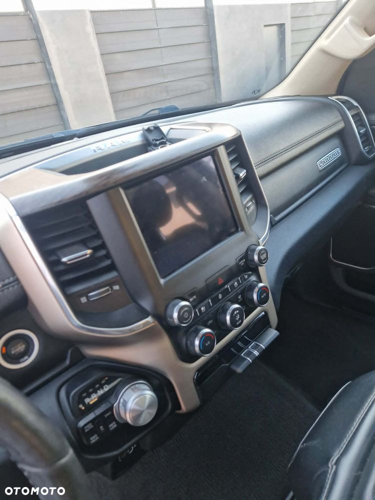 RAM 1500 5.7 Quad Cab Laramie - 8